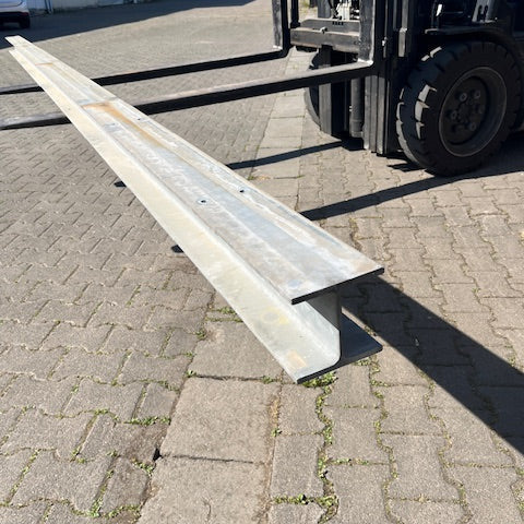 1 Stahlträger/ Stahlstütze HEA 120 mit einer Länge von 520cm